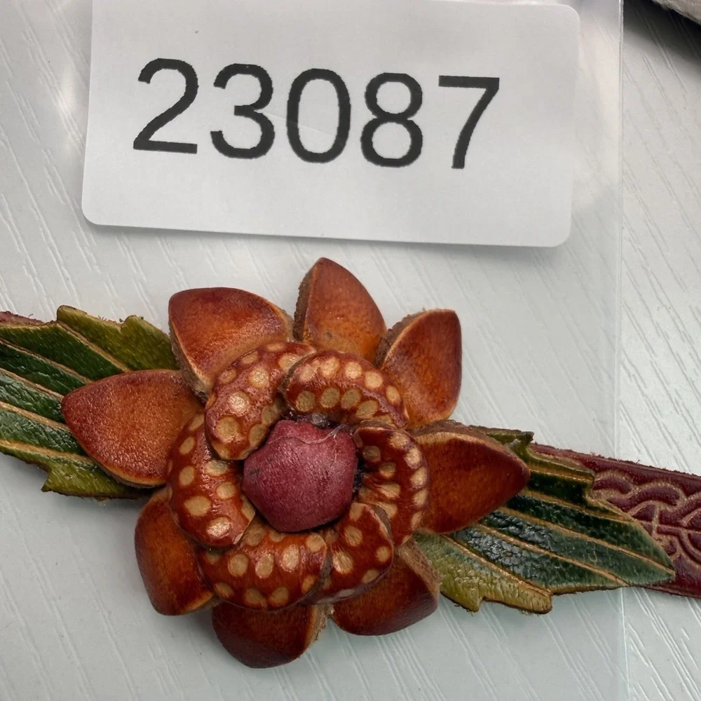 Vintage‎ Bracelet Leather Flower Handcrafted Spring 6.5